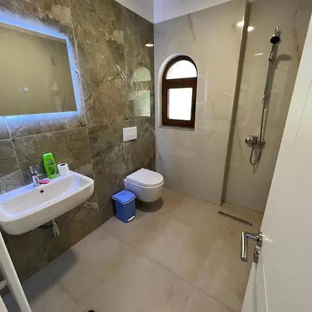 Lantgård Bujtina Celiku