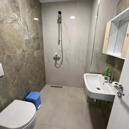 Farm stay Bujtina Celiku Burrel