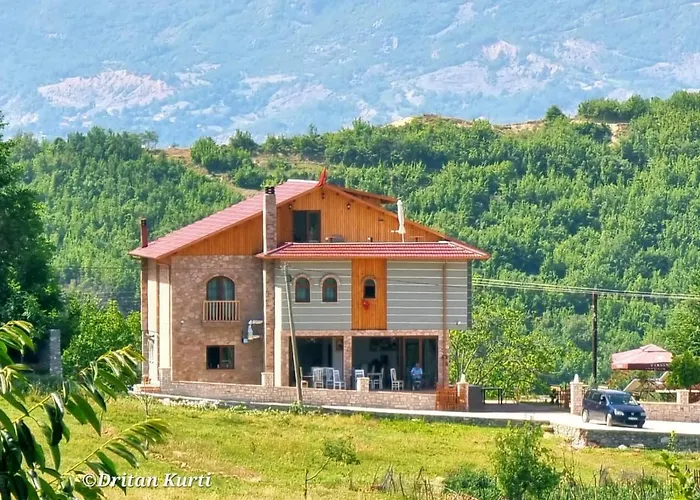 Bujtina Celiku 农家乐 *