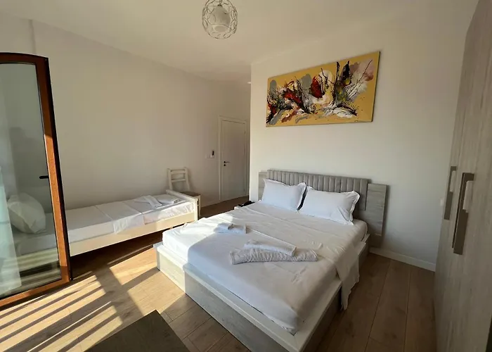 农家乐 Bujtina Celiku