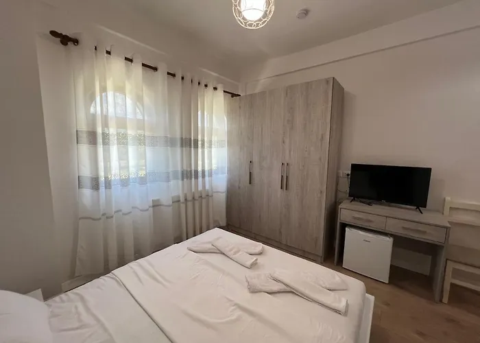 Bujtina Celiku 农家乐 Burrel